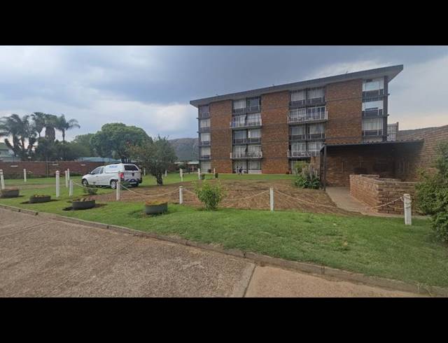 2 BEDROOM APARTMENT FOR SALE IN MAYVILLE